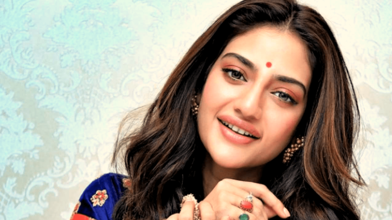 Where is Nusrat Jahan looking for peace?