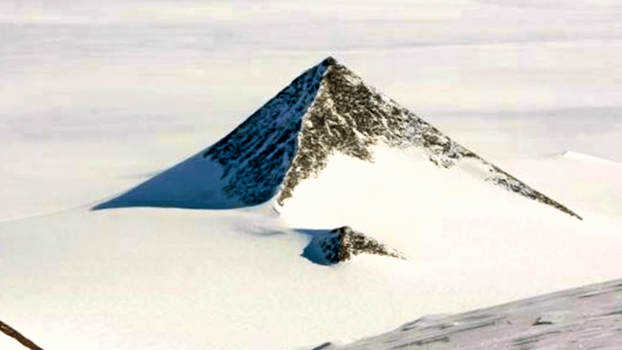 Mysterious 'pyramid' found under the ice in Antarctica! What do geologists say?