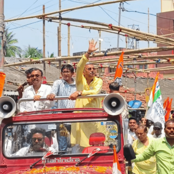 Mallick Mallick with Kalyan Banerjee in Uttarpara janosanjog Yatra