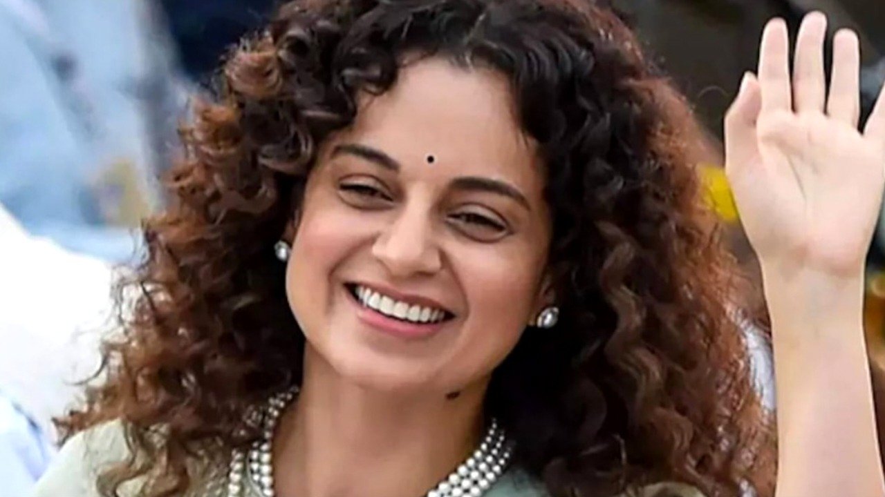 6.7kg gold jewellery, how much property does Kangana Ranaut own?