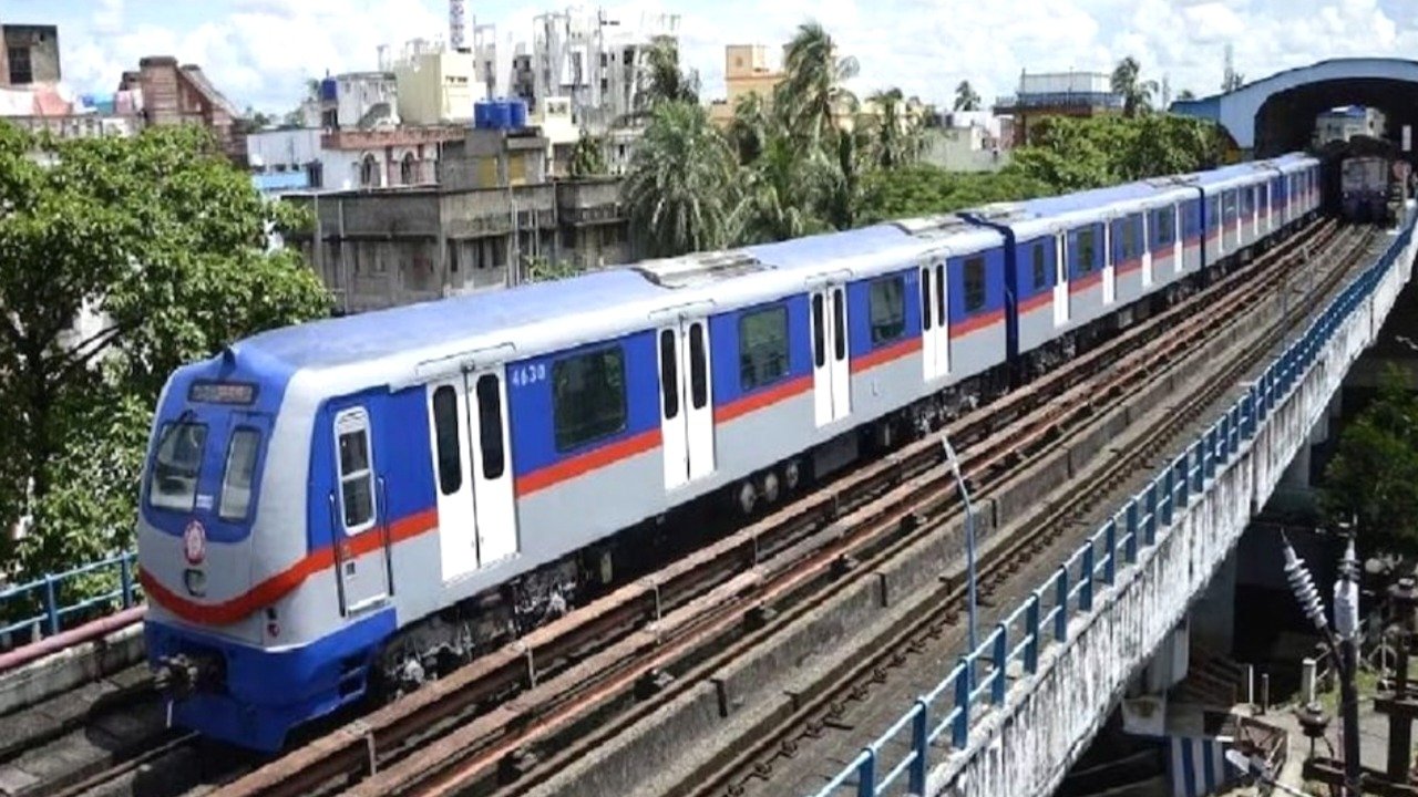 Big decision of Railways to run Kolkata metro service smoothly