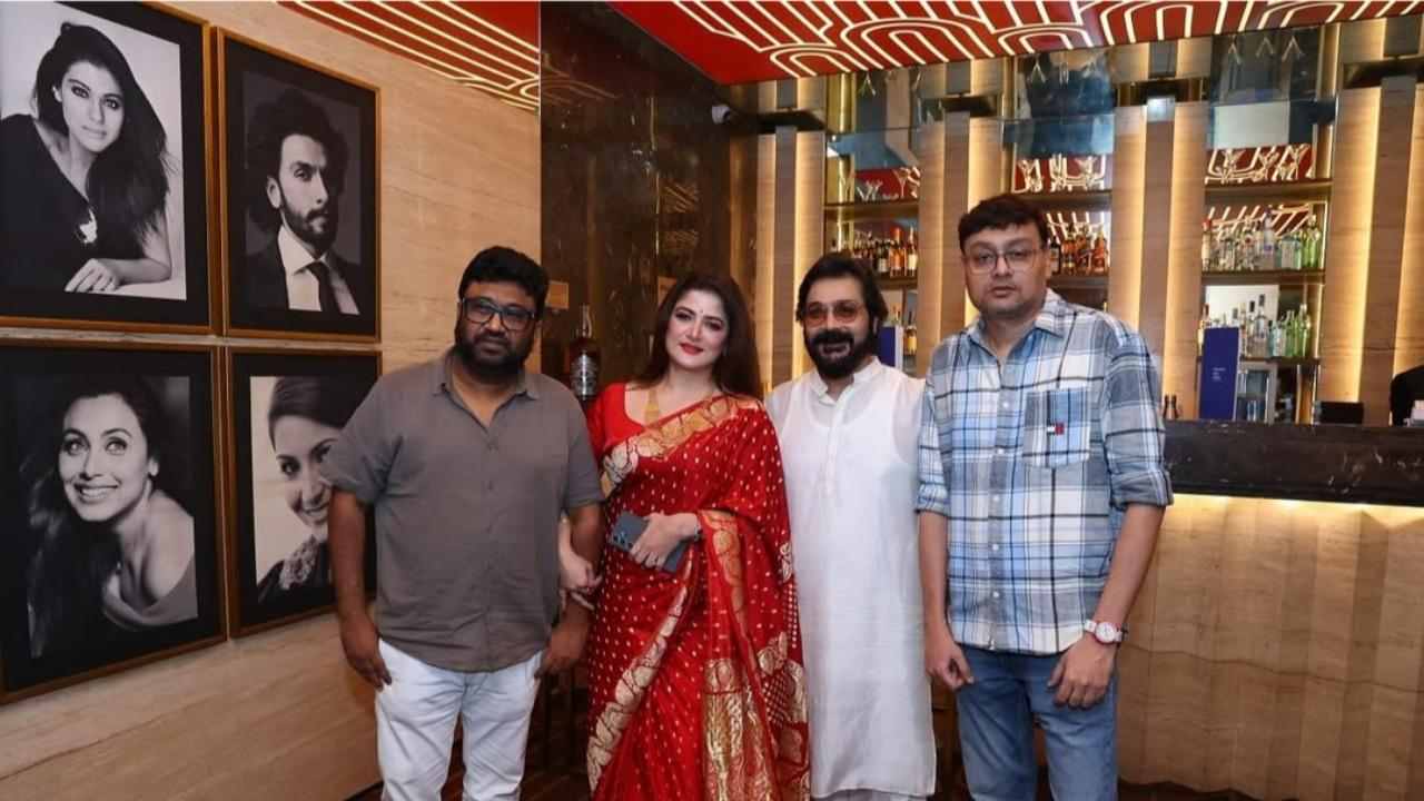 Picsart 25 10 08 23 44 58 458