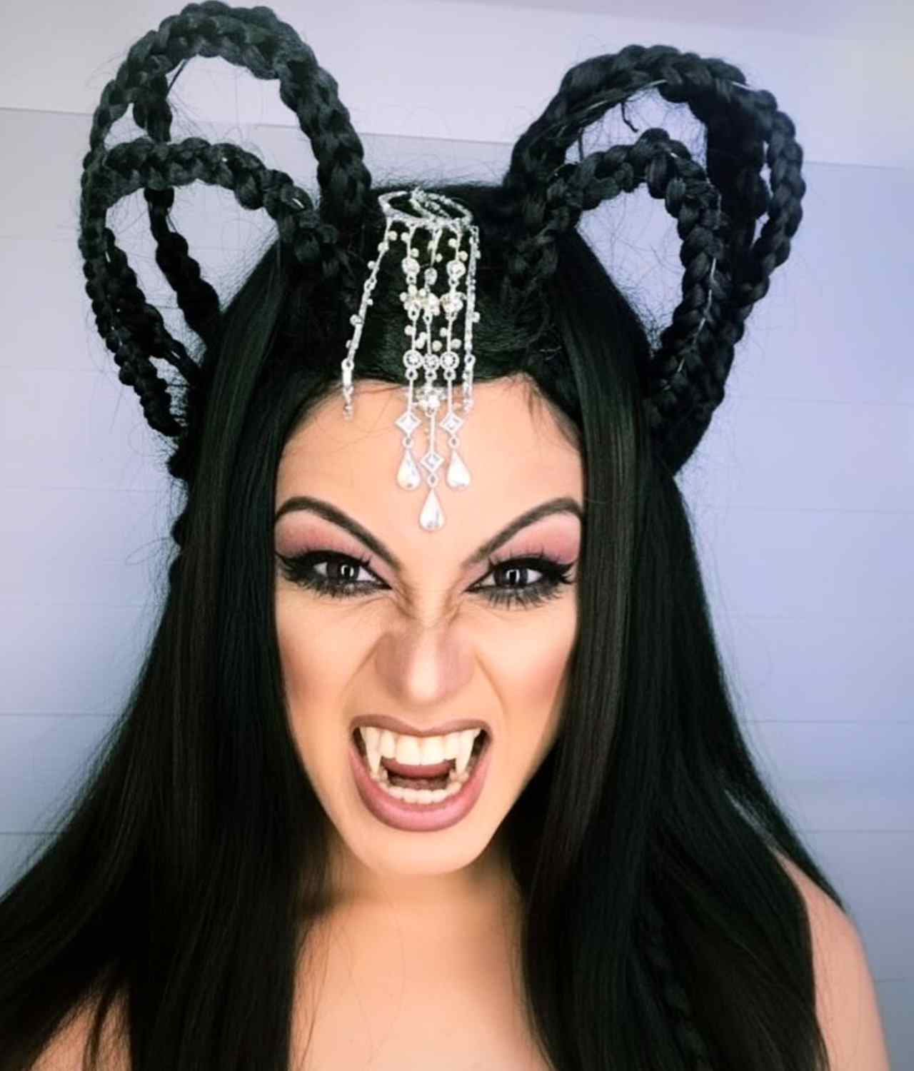 'রানি কটকটি' লুকে চান্দ্রেয়ী ঘোষ