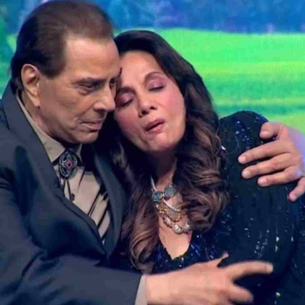 হাসপাতালে আধঘণ্টা অপেক্ষার পরও ধর্মেন্দ্রকে শেষবার দেখতে পারলেন না মুমতাজ