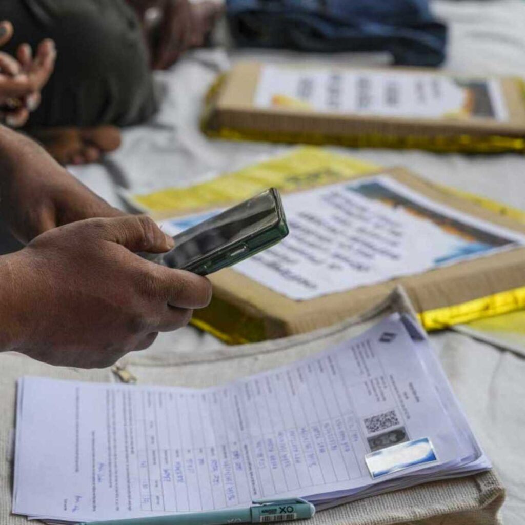 ভুল এন্ট্রি সংশোধনের সুযোগ দিচ্ছে নির্বাচন কমিশন, বাড়ল SIR-এর সময়সীমা