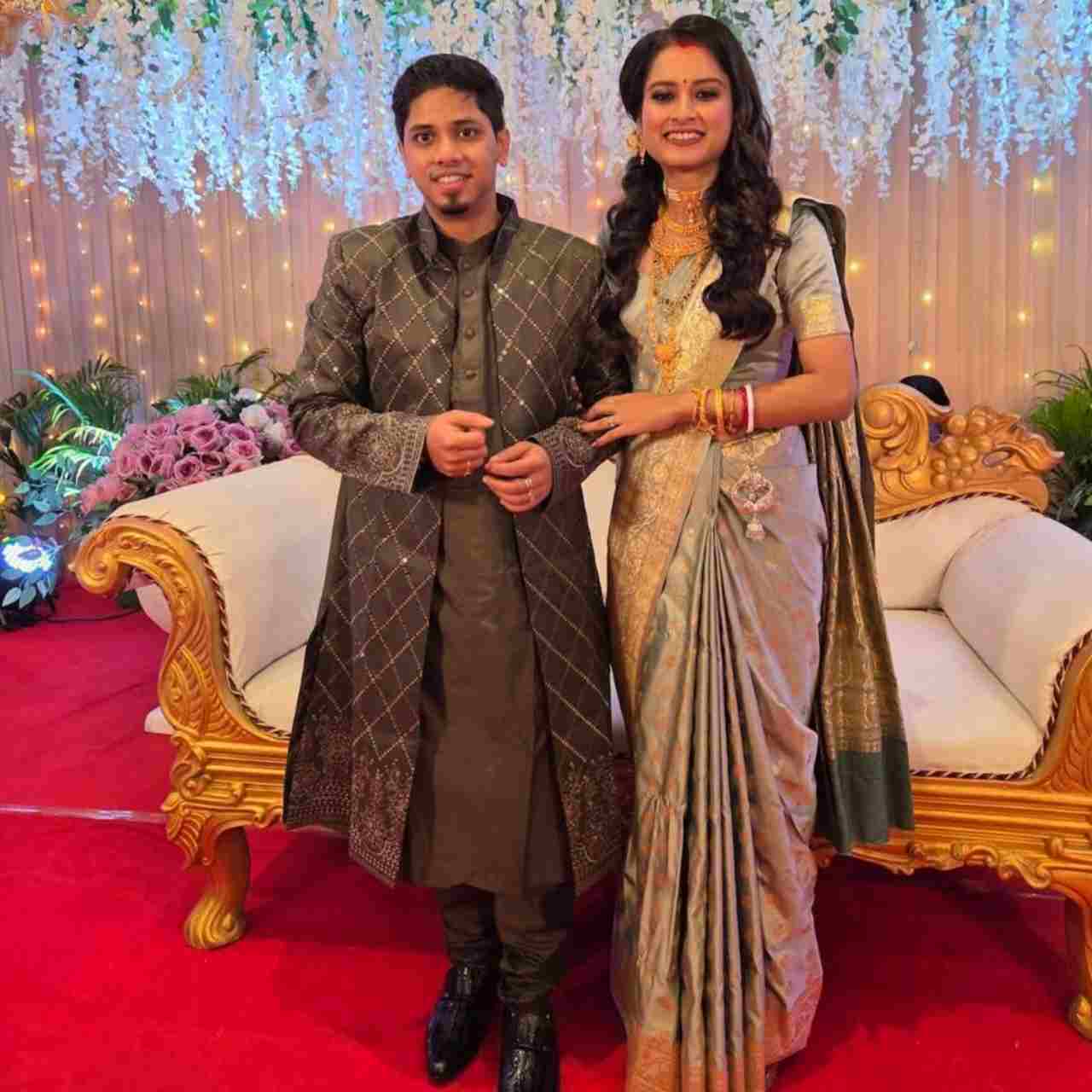 মাতৃতান্ত্রিক পরিবার, মা-বউয়ের কাছেই হাতখরচ চান বাবা-ছেলে!