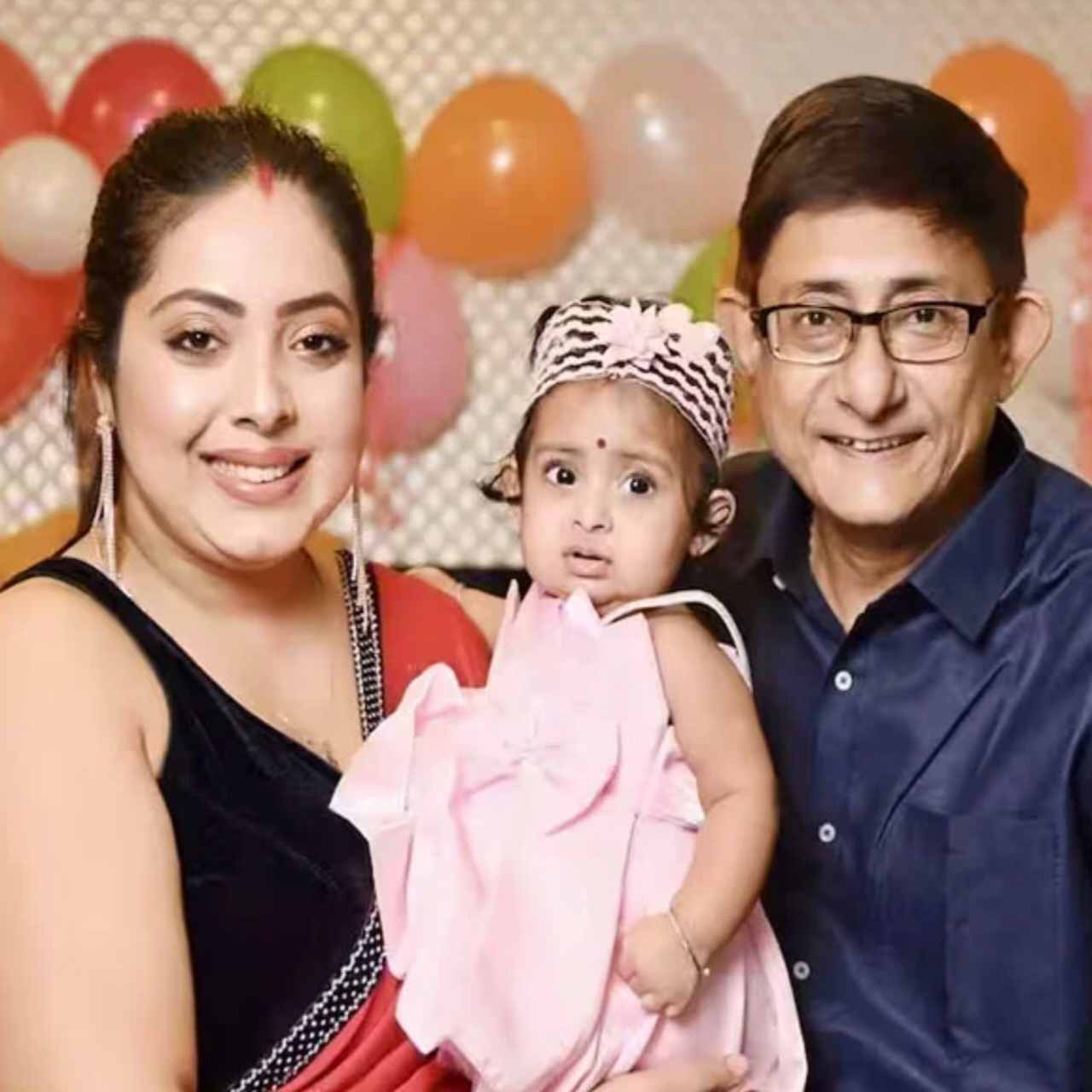 প্রথম বিদেশ সফরে কৃষভি! কোথায় চললেন কাঞ্চন-শ্রীময়ী?