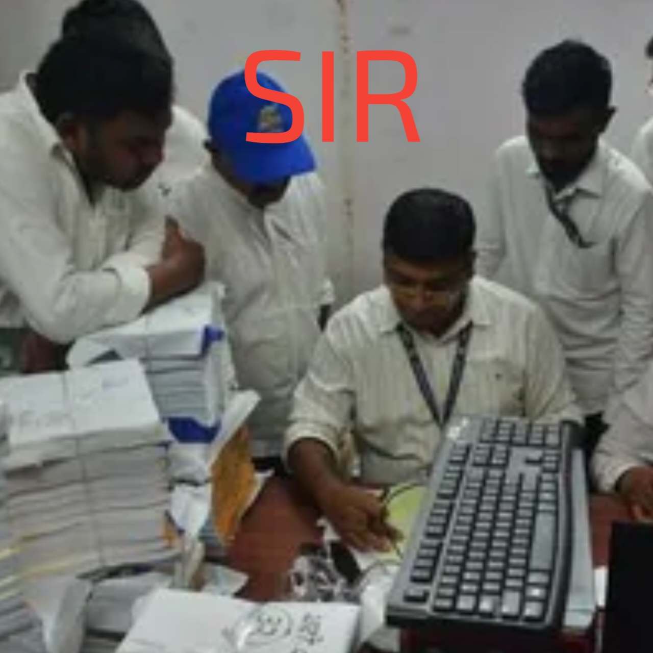 WB SIR Hearing Latest Update: খসড়া ভোটার তালিকায় ৭.৬% বাদ, অসঙ্গতিতে হিয়ারিংয়ে ডাক পেতে পারেন ১ কোটির বেশি