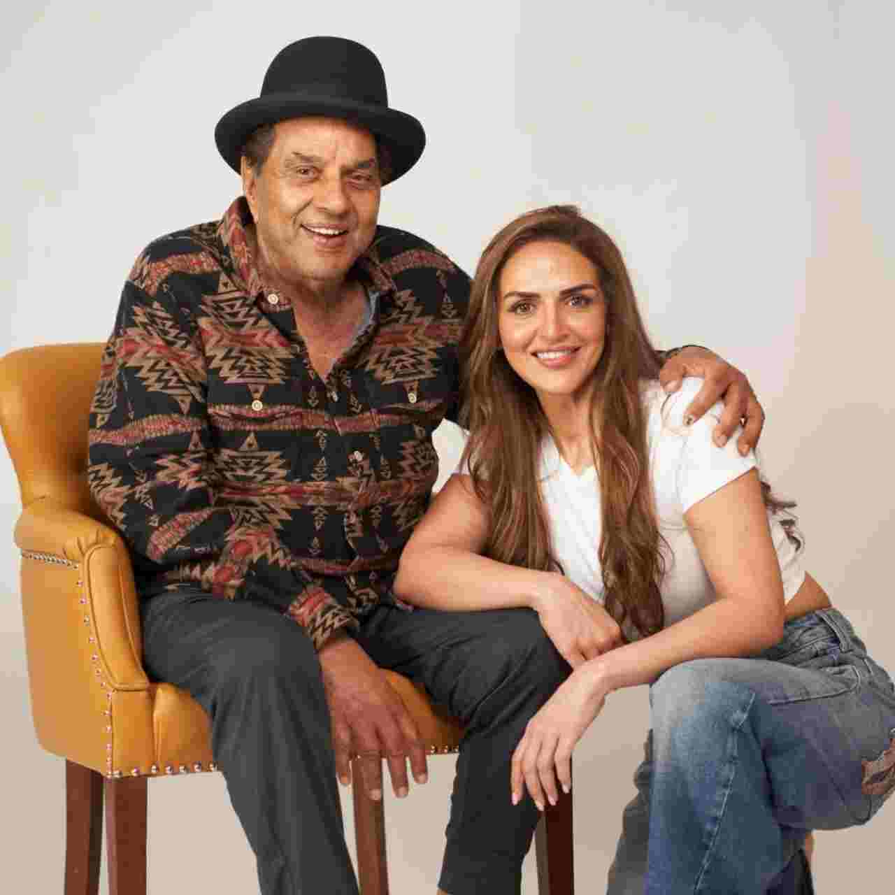 ‘আমিও মানুষ, একটু বোঝার চেষ্টা করুন’—পিতৃশোকে কাজের পথে ফিরছেন এশা দেওল