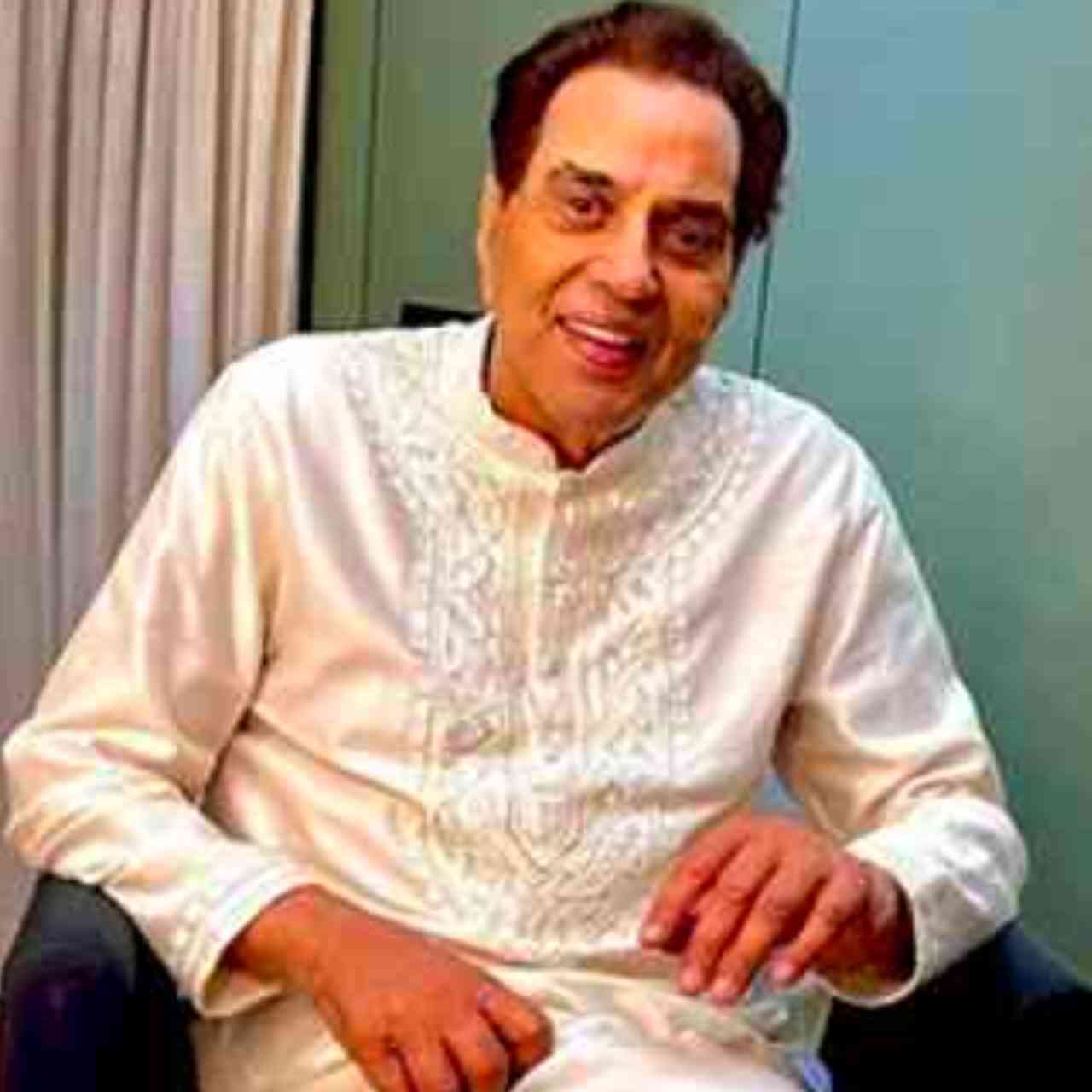 শেষবেলায় ক্ষমাপ্রার্থনা ধর্মেন্দ্রর: ‘ইক্কিস’-এর শুটিংয়ে ধরা পড়ল আবেগঘন মুহূর্ত