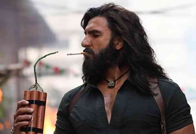 মুক্তির আগেই রেকর্ড ‘ধুরন্ধর ২’! অগ্রিম বুকিংয়েই ১৩ কোটির ব্যবসা রণবীর সিংহের ছবির