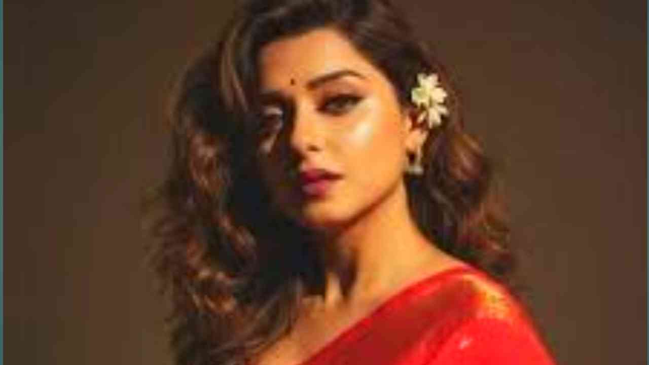 তনুশ্রীর পর কি প্রিয়া? প্রবাসী আইটি কর্মীর সঙ্গে বিয়ের জল্পনায় সরগরম টেলিপাড়া