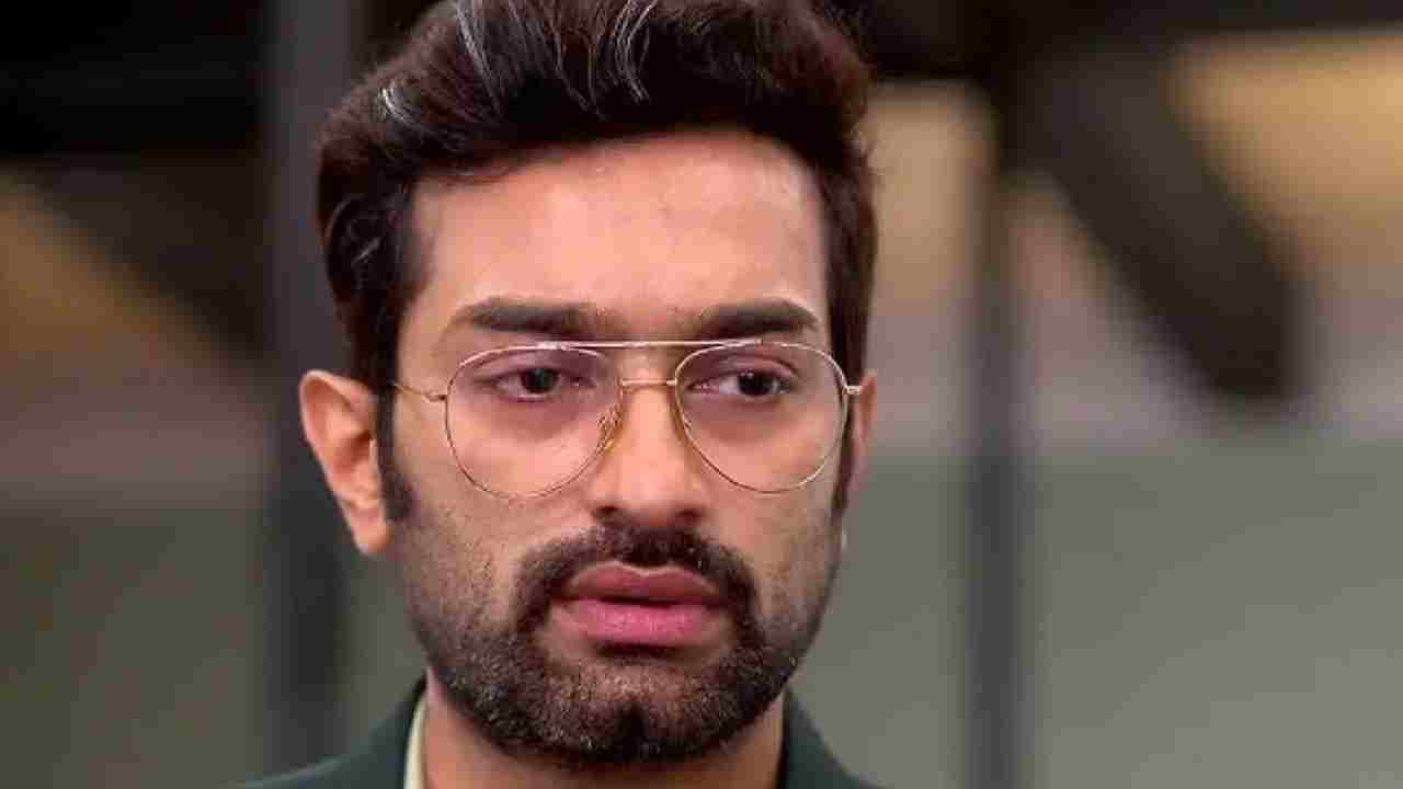 জোর বিতর্কের পর হঠাৎ সুর নরম! প্রযোজকদের সঙ্গে সমঝোতায় জীতু, কটাক্ষে কাঁপল ফোরাম