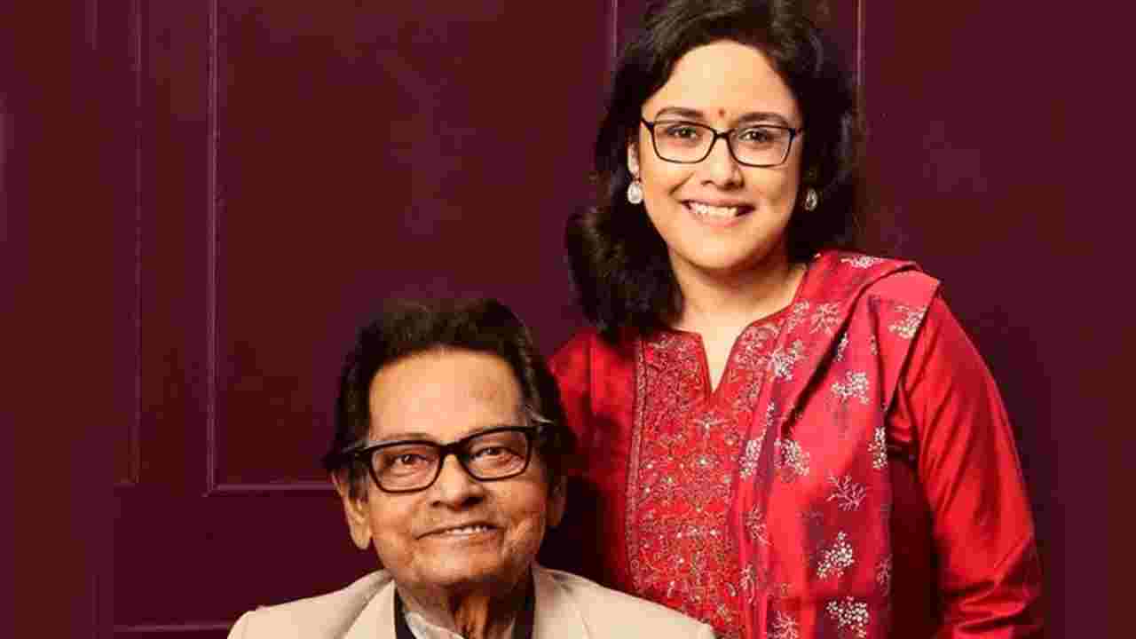 পয়লা বৈশাখে প্রভাত রায়ের পরিবারে নতুন অতিথি, মা হলেন একতা ভট্টাচার্য