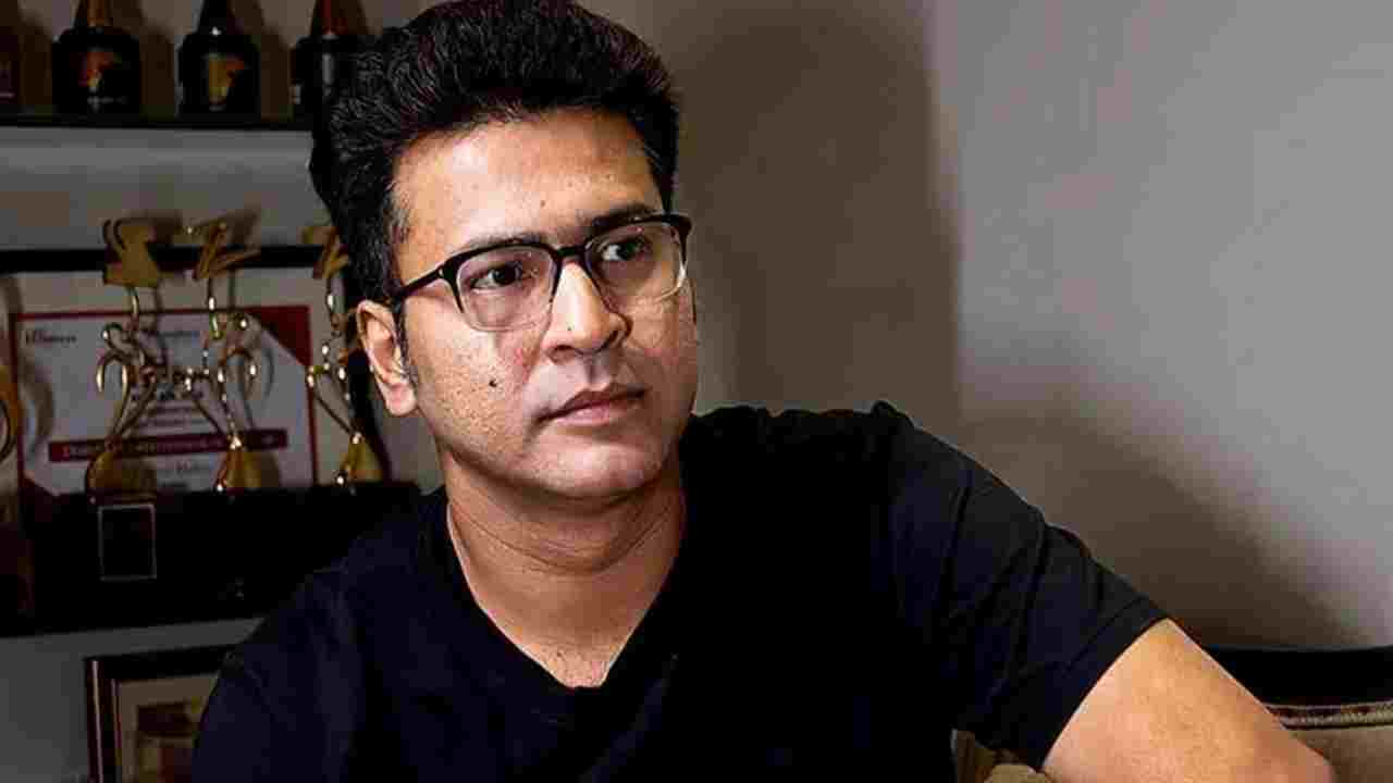 ‘ব্যান সংস্কৃতি’ বিতর্কে মুখ খুললেন অনির্বাণ, দেবের উপর পূর্ণ আস্থা অভিনেতার