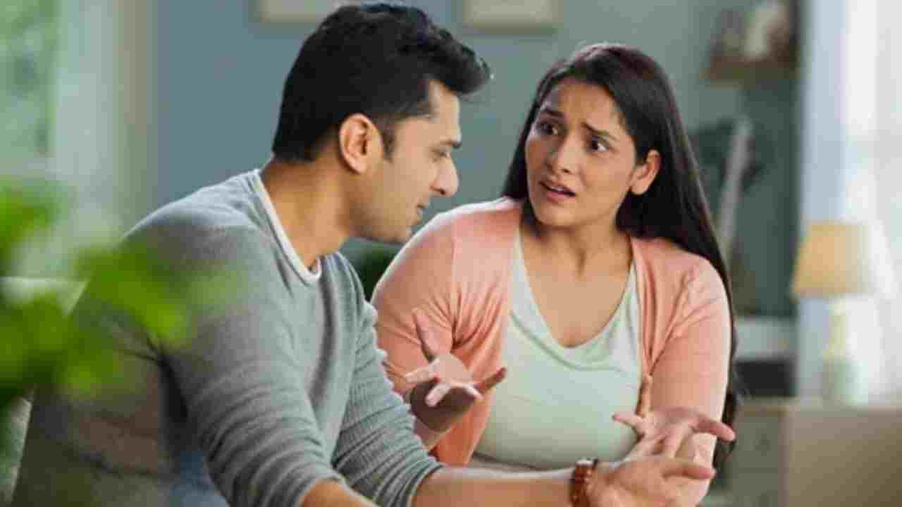 ‘ইজি পার্টনার’ হওয়ার ফাঁদ: অশান্তি এড়াতে গিয়ে সম্পর্কেই কি বাড়ছে দূরত্ব?