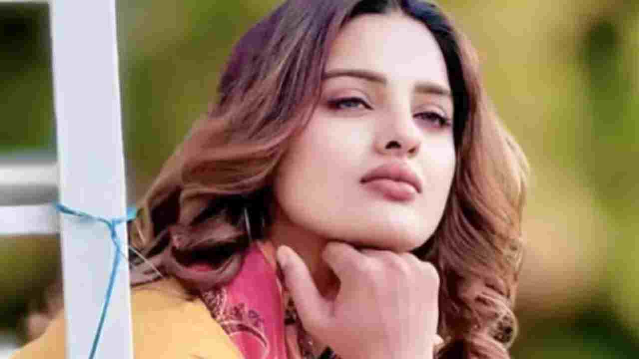 ‘মহাদেব, সঙ্গে নিয়ে যান’—কয়েকদিন পরই মৃত্যু! কাকতালীয় নাকি ইঙ্গিত?