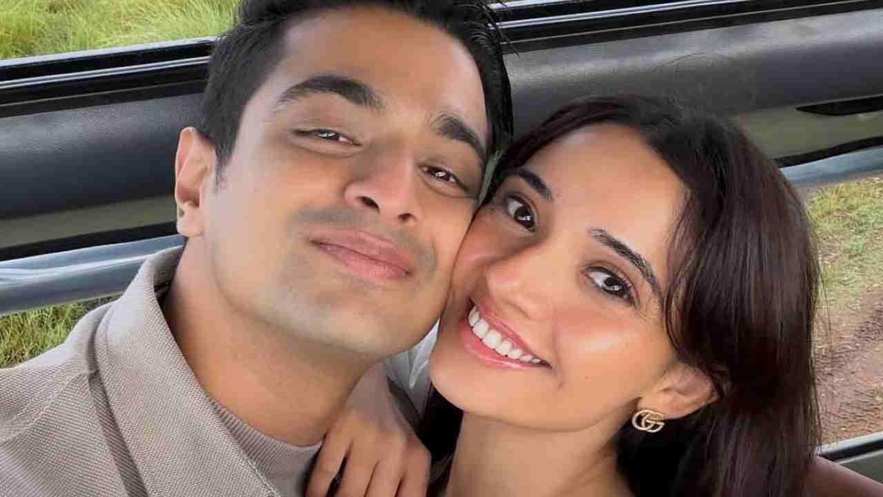 রণবীরের প্রেমে সিলমোহর! মাসাই মারায় প্রেমিকার সঙ্গে বিশেষ মুহূর্তের ছবি ভাইরাল