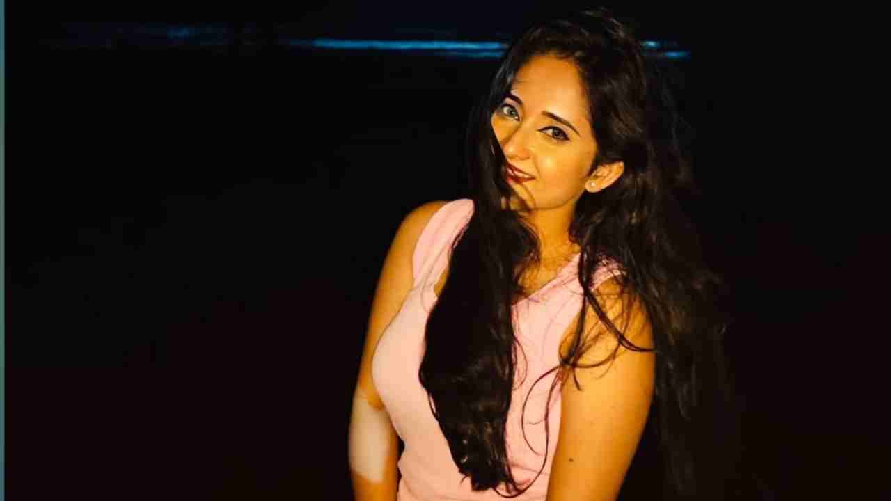 Soumitrisha Kundu: রেজাল্টের আগে টেনশন নেই! সমুদ্রতটে কী করছেন সৌমিতৃষা জানলে চমকে যাবেন!