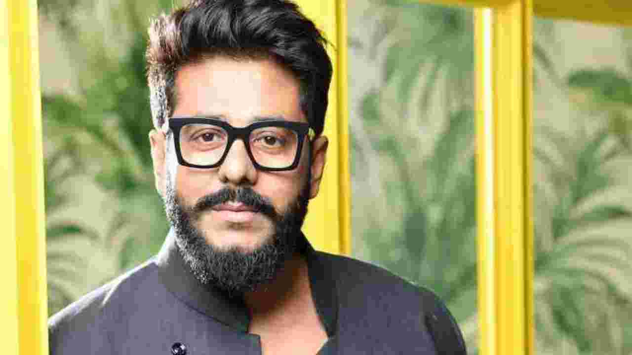 'শেষ হলো আমার .. জীবনের পথ চলা'! বারাকপুরে হার, ‘চোর চোর’ স্লোগানের পর বড় সিদ্ধান্ত রাজ চক্রবর্তীর