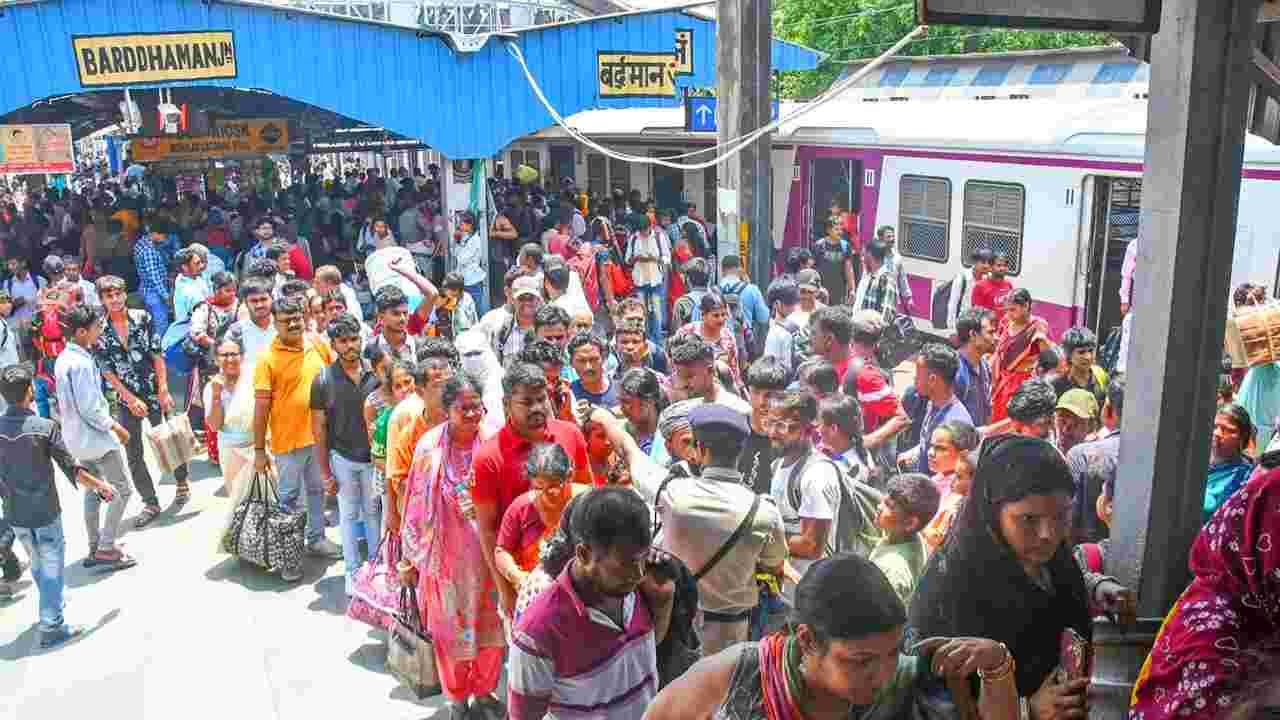 ৪০ বছরের পুরনো রেল রিজার্ভেশন ব্যবস্থায় বড় বদল, অগাস্ট থেকেই চালু নতুন ডিজিটাল পদ্ধতি