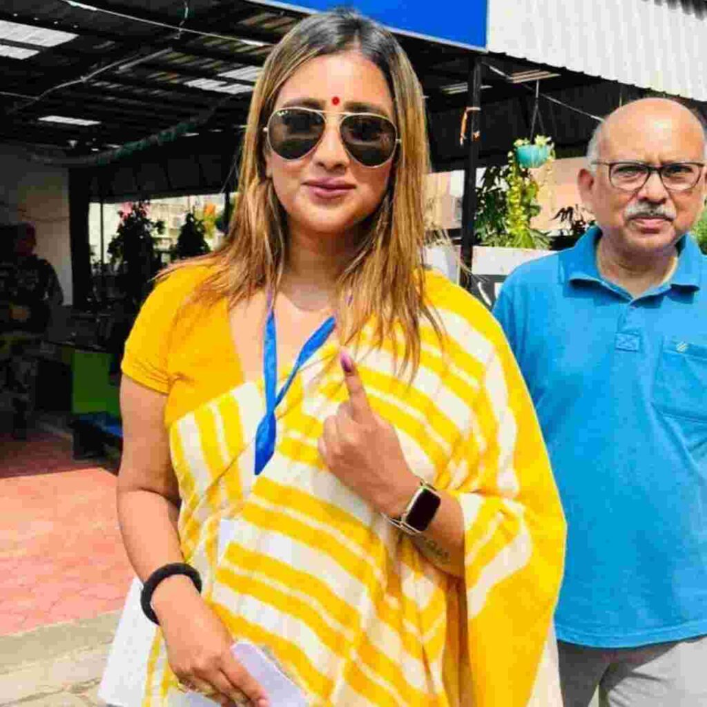 'জীবন তো থেমে যাবে না', রাজনীতির ধাক্কা কাটিয়ে আবার ক্যামেরার সামনে সায়ন্তিকা