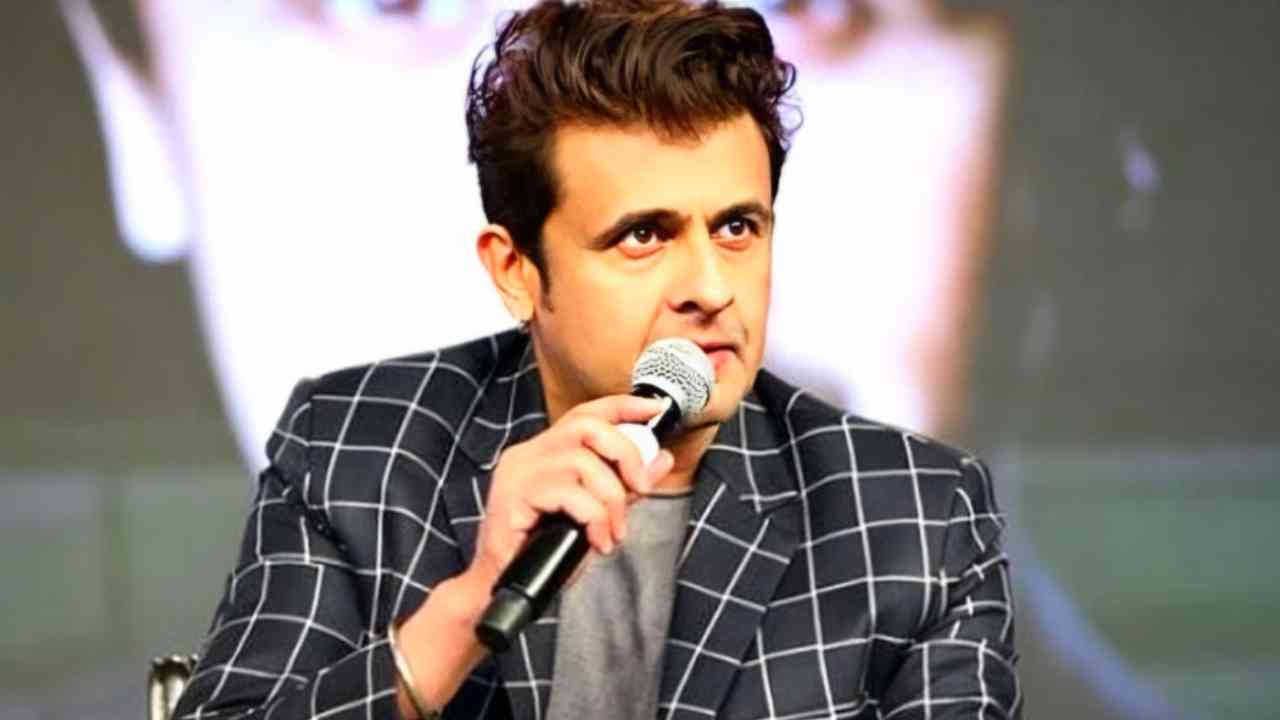 ‘এবার বাঁচালাম…’ কাকে এমন বললেন সোনু নিগম? ভাইরাল কোলাপুর কনসার্টের ভিডিও