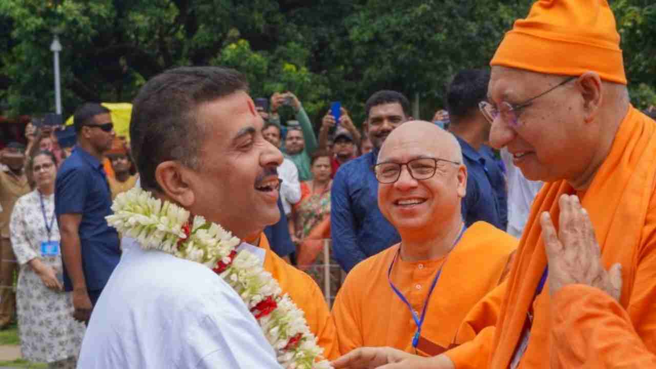 বেলুড় মঠে মুখ্যমন্ত্রী শুভেন্দু অধিকারী, প্রশাসনিক ব্যস্ততার মাঝেও আধ্যাত্মিক সফর