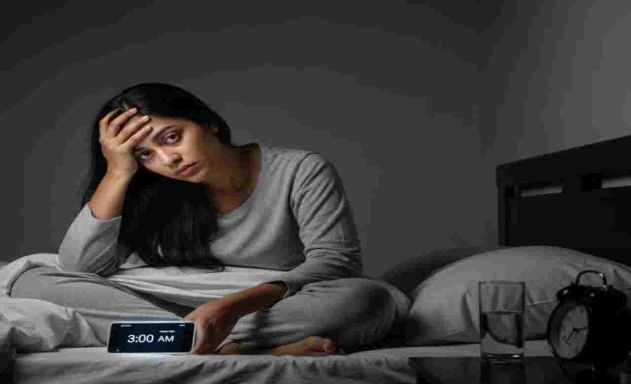 Lifestyle: রাতে ঘুম আসতে দেরি হয়? সুনিদ্রার জন্য দৈনন্দিন অভ্যাসে আনুন এই ১০ পরিবর্তন