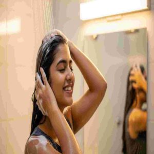 Lifestyle: গরমে রোজ চুল ধোয়া উচিত? চুলের ধরন অনুযায়ী শ্যাম্পুর সঠিক নিয়ম জেনে নিন