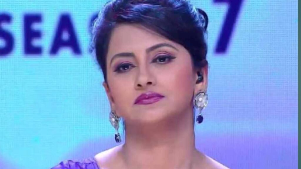 দু’বার বাদ, বারবার প্রত্যাবর্তন! ‘দিদি নম্বর ওয়ান’-এ রচনার বিদায়ে ফের সঞ্চালক বদলের চর্চা