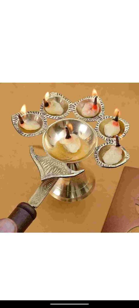 woodan Panch Arti Diya