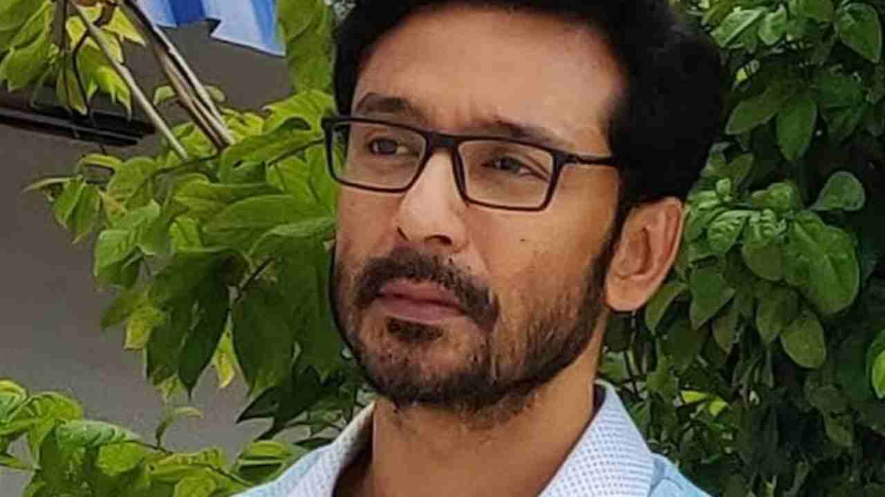 পিতৃহারা অভিনেতা টোটা রায়চৌধুরী