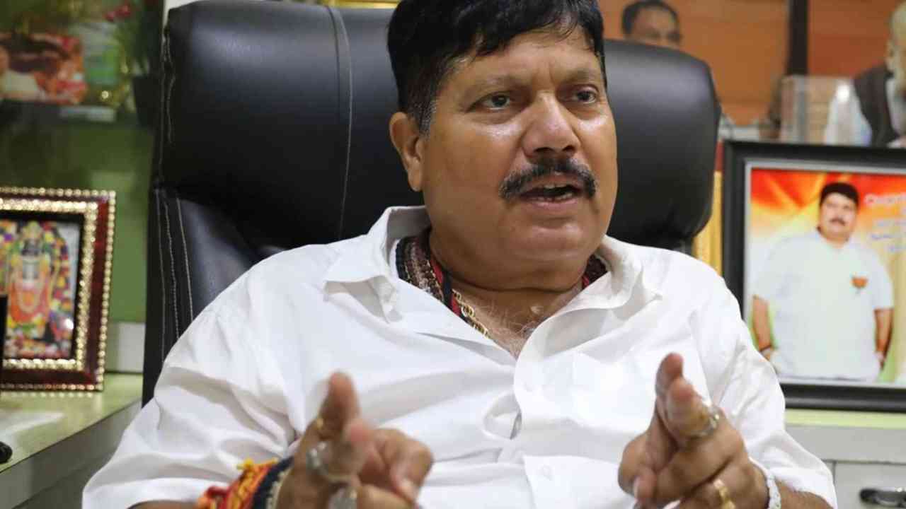 সিগনাল ভাঙলেই এআইয়ের নজরে, ক্যামেরায় ধরা পড়লেই স্বয়ংক্রিয় ব্যবস্থা: হুঁশিয়ারি মন্ত্রী অর্জুনের