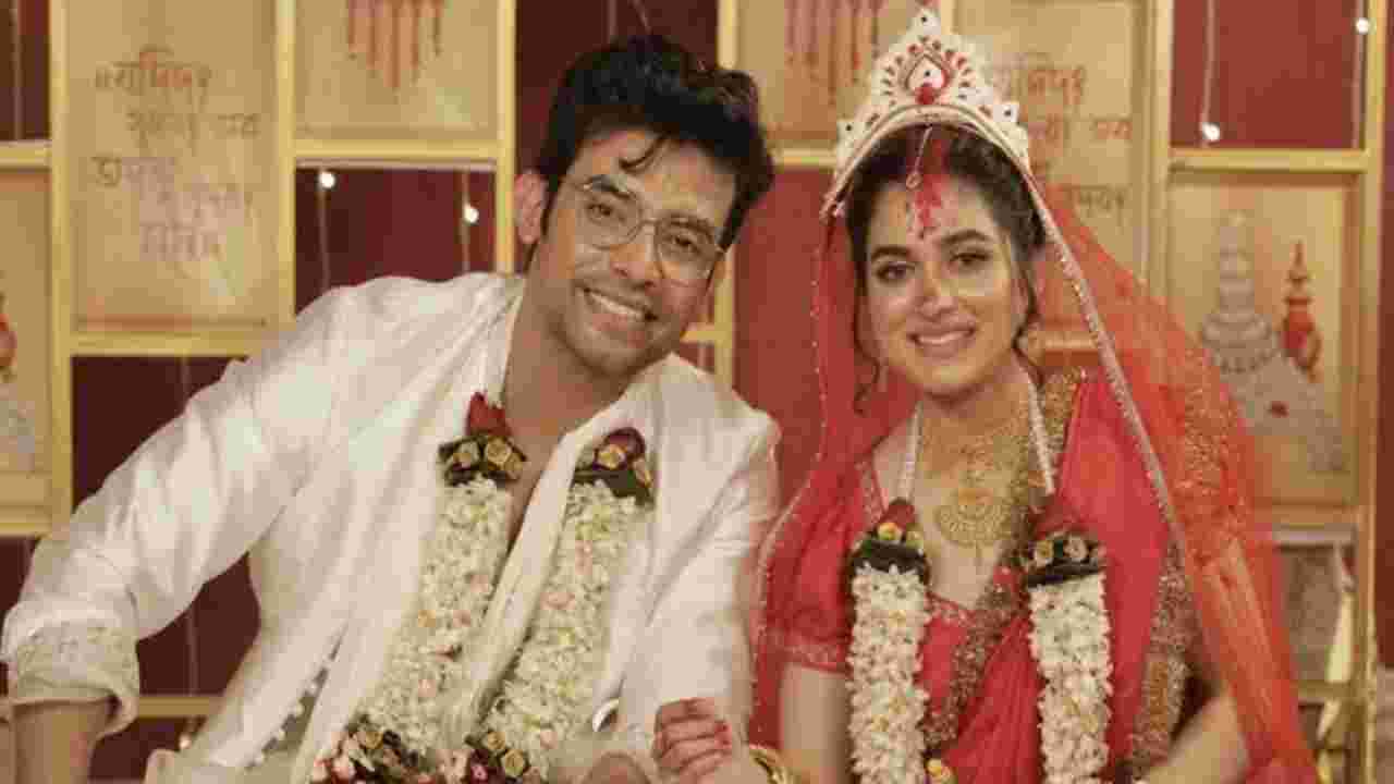 শ্যামৌপ্তির সঙ্গে ‘চুক্তির বিয়ে’? ৬ মাসেই দাম্পত্যে ইতি, জল্পনায় মুখ খুললেন রণজয়