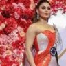 তেরঙ্গা পোশাকে উর্বশী, জাতীয় পতাকার অবমাননার অভিযোগে বিতর্ক তুঙ্গে