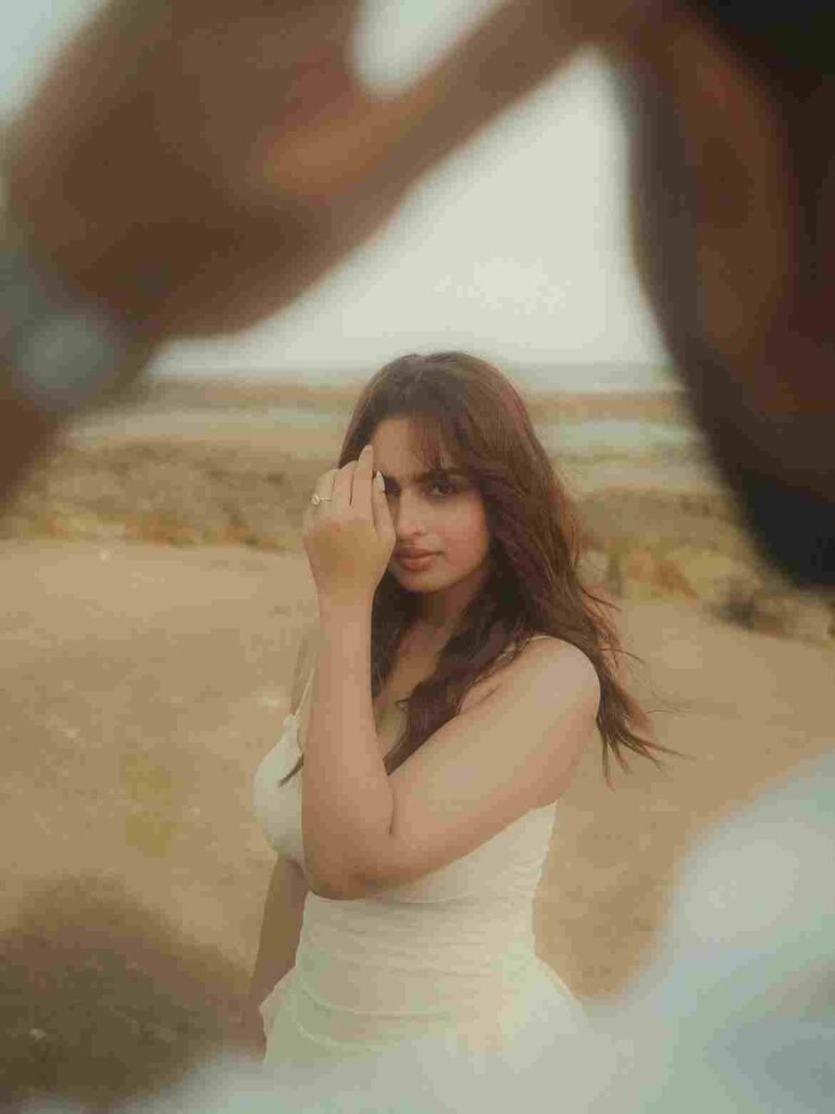 Ayesha Khan