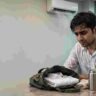 বৃষ্টিতে ভিজে এসির নিচে? ব্যাগে রাখুন এই ৪ জিনিস, অসুখের ঝুঁকি কমবে