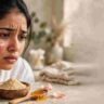 Skin Care: আচমকা ব্যথাযুক্ত ব্রণ? রাতে কী করলে কমতে পারে ফোলাভাব ও অস্বস্তি
