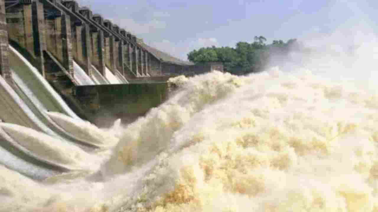 DVC Water: পরিস্থিতি দেখেই বড় সিদ্ধান্ত ডিভিসি-র, সন্ধ্যা সাড়ে ৭টা থেকে ছাড়া হচ্ছে ১.২০ লক্ষ কিউসেক জল