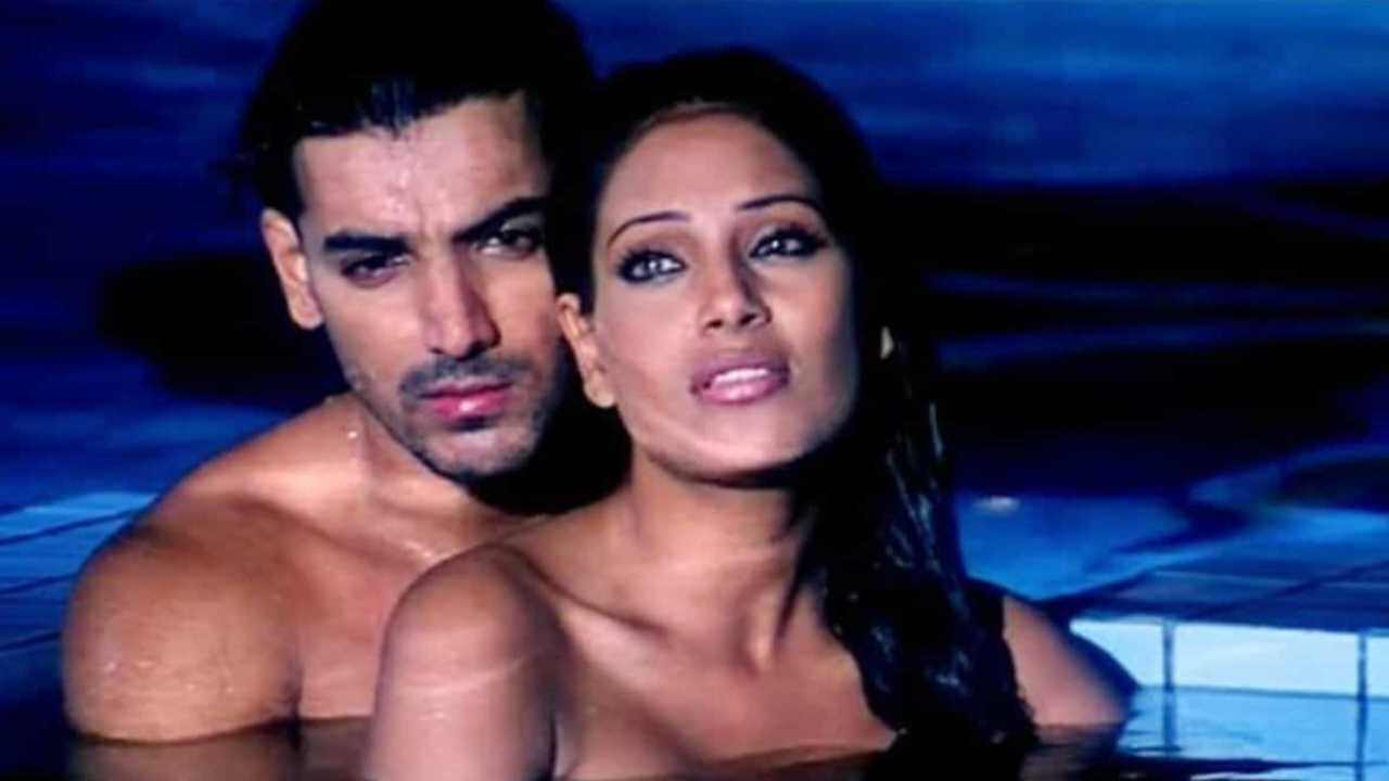 Bipasha Basu: জন আব্রাহমের সঙ্গে অন্তরঙ্গ দৃশ্য! কেন ‘জিসম’ করতে বারণ করেছিলেন ইন্ডাস্ট্রির প্রবীণরা?