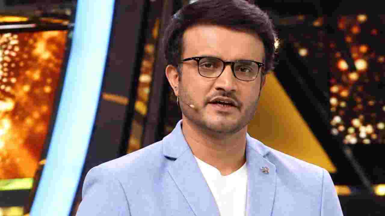 ‘এই শনিবারই শেষ সুযোগ’, নন্দিনীকে ঘিরে সৌরভকে কড়া হওয়ার বার্তা নেটপাড়ার