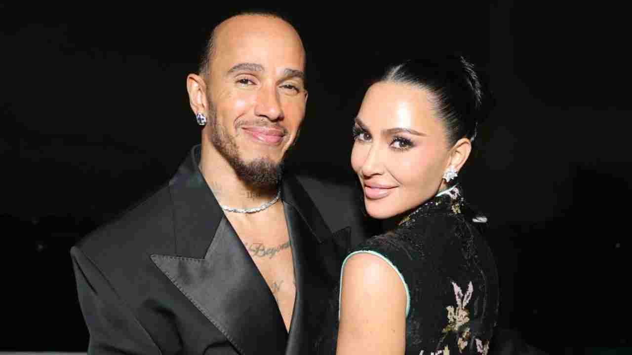 Kim Kardashian–Lewis Hamilton: প্যারিসে আইফেল টাওয়ারের নীচে চুম্বন, প্রকাশ্যে এল ঘনিষ্ঠ মুহূর্তের ছবি