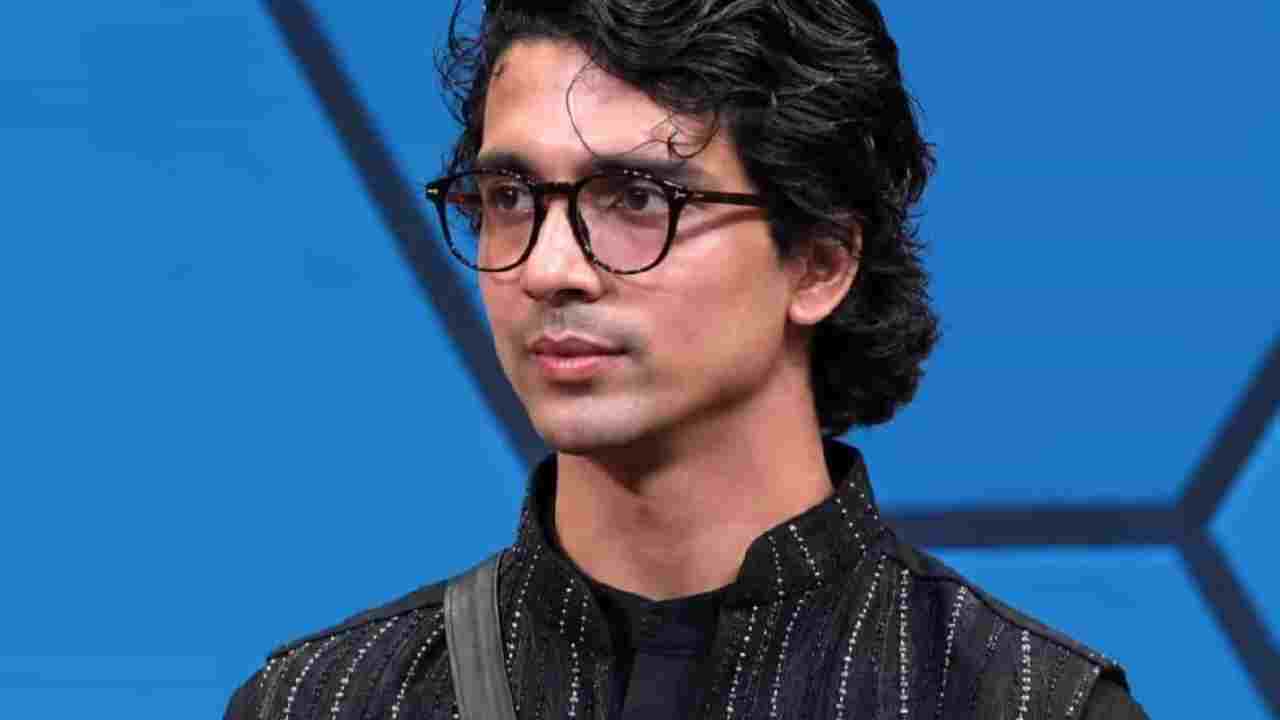 বিগ বস বাংলায় হাউমাউ করে কাঁদলেন নিরঞ্জন, ছোটবেলার যৌন হেনস্থার কথা জানিয়ে বললেন ভয়াবহ কথা