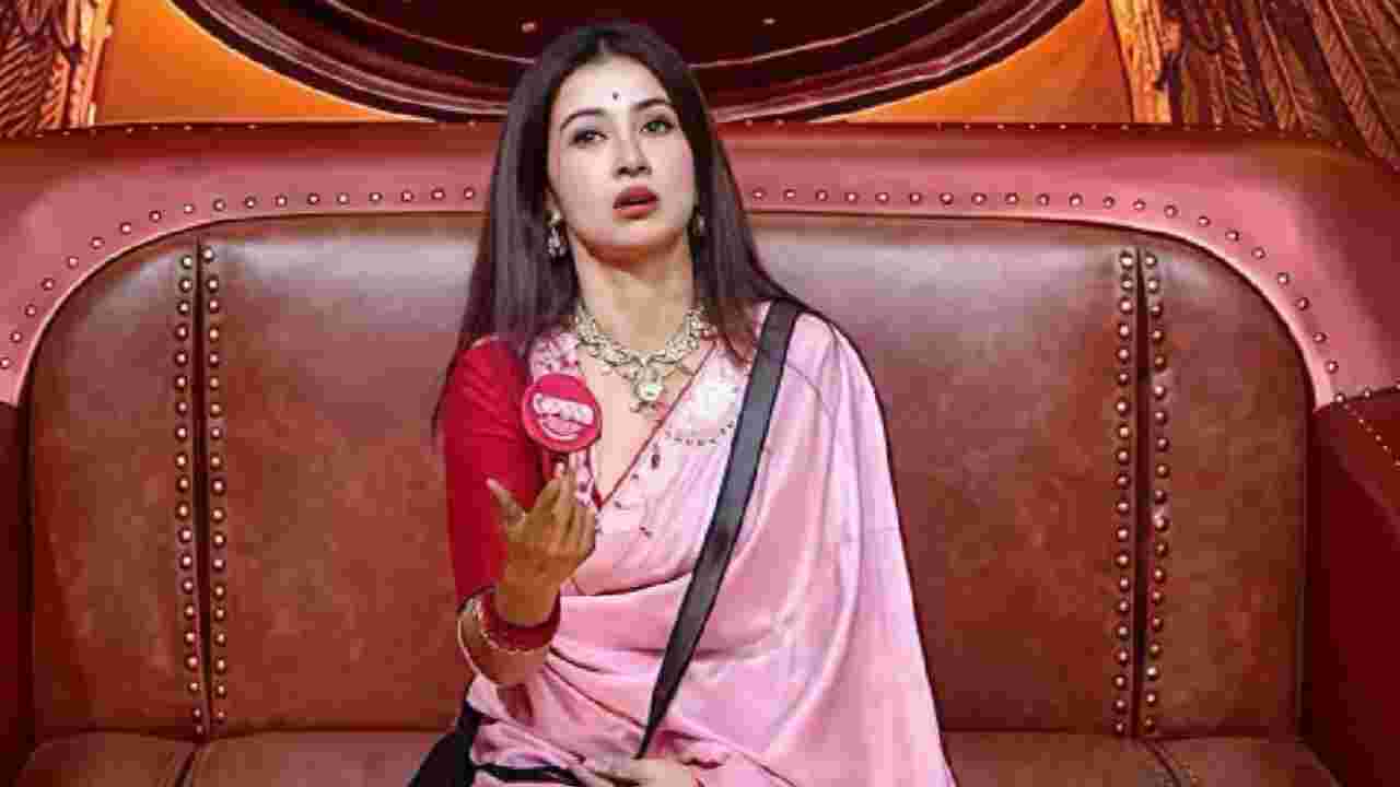 কাদের বেশি সুবিধা দিচ্ছে ‘বিগ বস’? নিরঞ্জন-সোনামণিকে নিয়ে বিস্ফোরক অভিযোগ মনামীর!